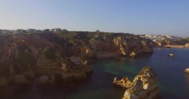 Famous Cliffs Caves Farol Ponta Piedade Lagos Portugal Aerial Shot — Stok video