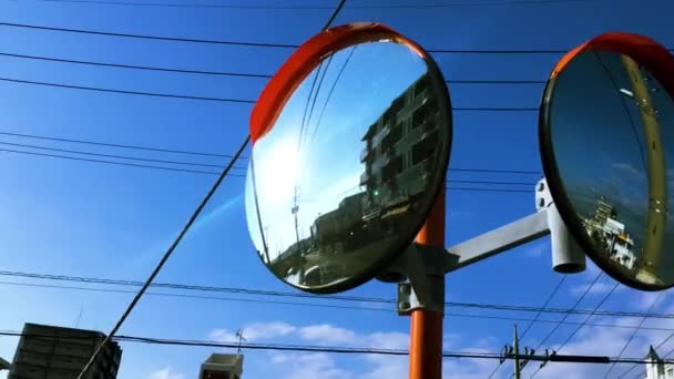 Roadside Mirror Morning Sunlight Glare Reflection Residential Street Okinawa Japan — Αρχείο Βίντεο