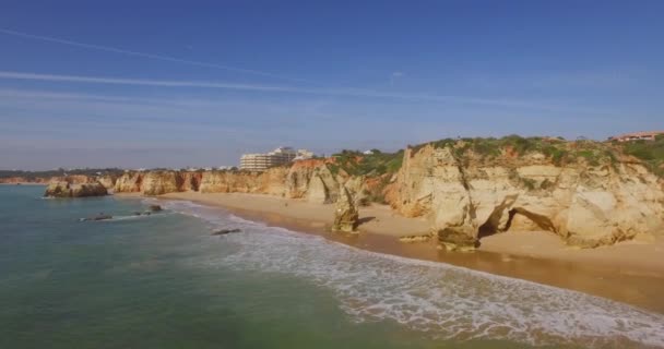 Surfing Plaży Portimao Portugalia Strzał Powietrza — Wideo stockowe
