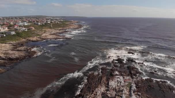 Aerial Podnieś Drona Wybrzeżu Afryki Południowej Małą Doliną Tle — Wideo stockowe
