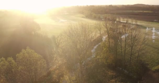 Vista Aérea Descendiendo Junto Río Stour Kent Reino Unido Con — Vídeos de Stock