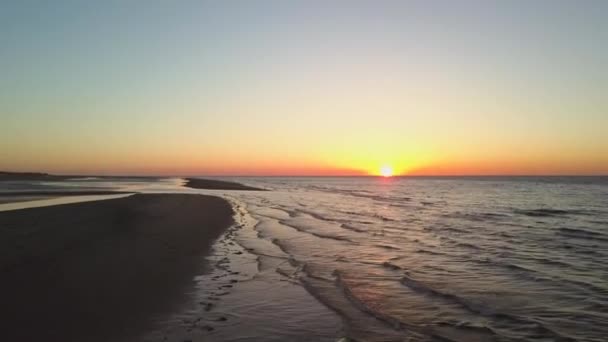 Zonsondergang Aan Het Nederlandse Strand Breezand Zeeland Luchtfoto — Stockvideo