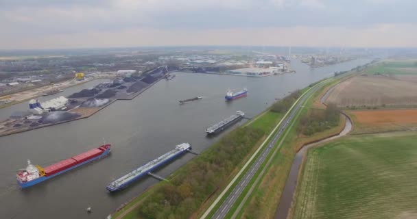 Navios Carga Porto Terneuzen Holanda Indo Para Ghent Bélgica Tiro — Vídeo de Stock