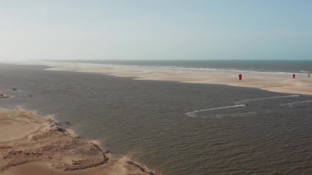 Letectví Kitesurfing Deltě Řeky Parnaiba Severní Brazílie — Stock video