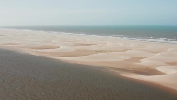 在巴西北部帕内巴三角洲的风筝冲浪活动 — 图库视频影像