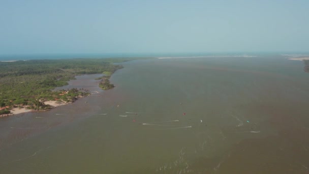 Flygfoto Kitesurfing Floden Delta Parnaiba Norra Brasilien — Stockvideo