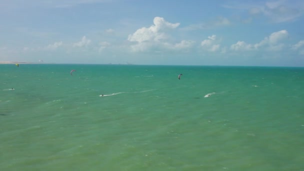 キトサーフィンで昼間のカンブコ — ストック動画