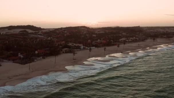 Aerial Famosa Cidade Para Kitesurf Cumbuco Brasil Tiro Durante Pôr — Vídeo de Stock