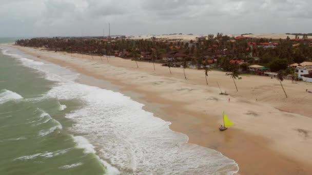 Aéreo Cumbuco Durante Dia Com Pessoas Kitesurf — Vídeo de Stock