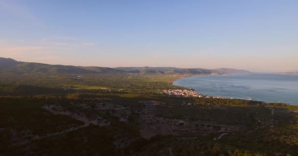 Luchtfoto Bergen Van Het Griekse Eiland Samos Tijdens Zonsondergang — Stockvideo