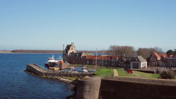 Luchtfoto Historische Stad Veere Met Een Oude Haven Kerken Een — Stockvideo