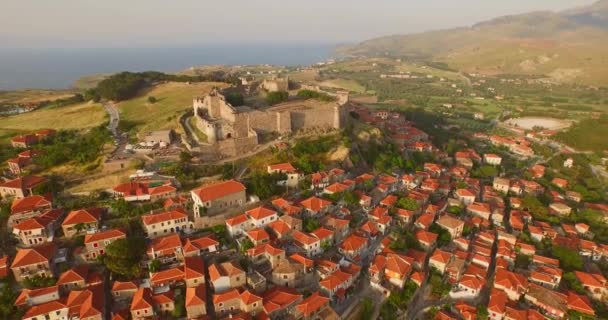 Aérien Ville Historique Molyvos Sur Lesbos — Video