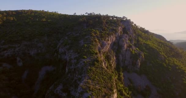 Aérea Las Montañas Isla Griega Samos Durante Puesta Del Sol — Vídeos de Stock