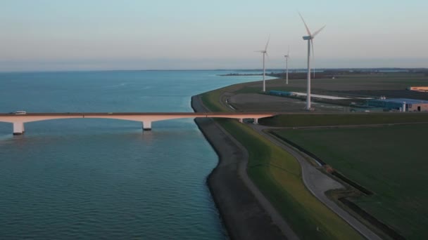 Aéreo Famosa Ponte Zeelandbridge Durante Pôr Sol — Vídeo de Stock