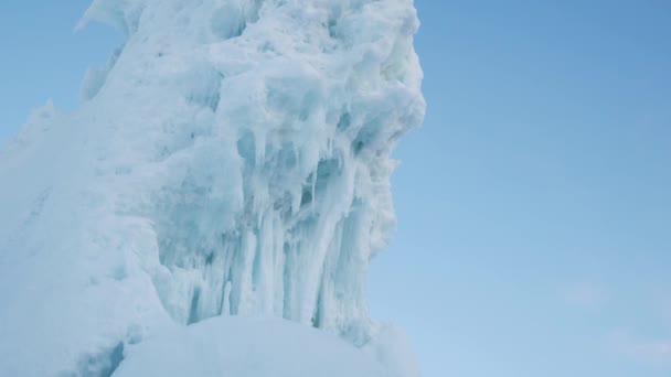 Gros Plan Grand Iceberg Dans Une Ville Reculée Nord Suède — Video