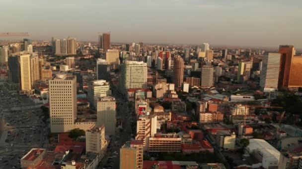 Ταξιδεύουν Drone Luanda — Αρχείο Βίντεο
