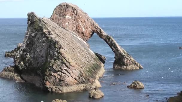 Bow Fiddle Rock Dari Tebing Pada Hari Yang Cerah Pandangan — Stok Video