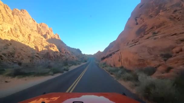 Driving Red Vehicle Valley Fire Nevada State Park Mouse Tank — Stock Video