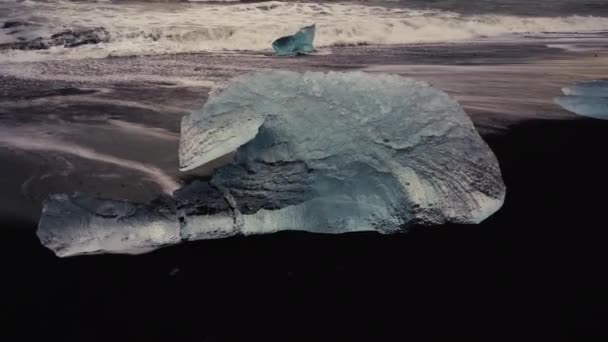 Diamantová Pláž Jižním Islandu Natočená Různými Úhly Kinematografickými Pohyby Malé — Stock video