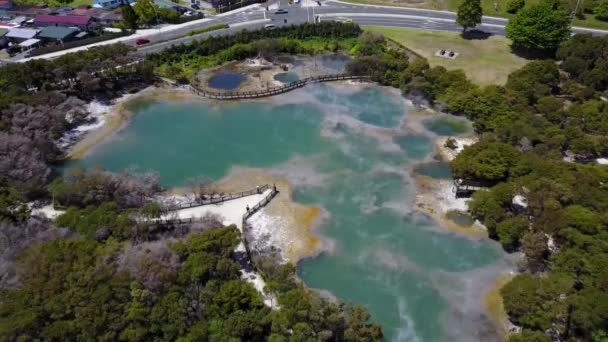 Aerial Shot Hot Spring Natural Steamy Thermal Basin New Zealand — Stock Video