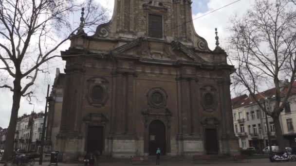 Bruxelles Belgia Graffiti Mural Metro Atomium Autobuz Statui Pătrate Mișcare — Videoclip de stoc