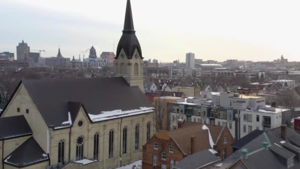 Luchtfoto Van Religieuze Kerk — Stockvideo