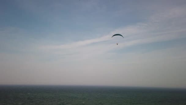 Some Paragliders Fly Steep Coast Baltic Sea — Stock Video