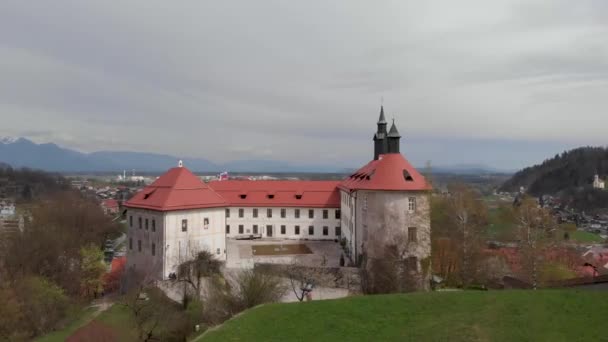 Drone Shot Castle Museum Skofja Loka Eslovenia Castillo Medieval Histórico — Vídeos de Stock