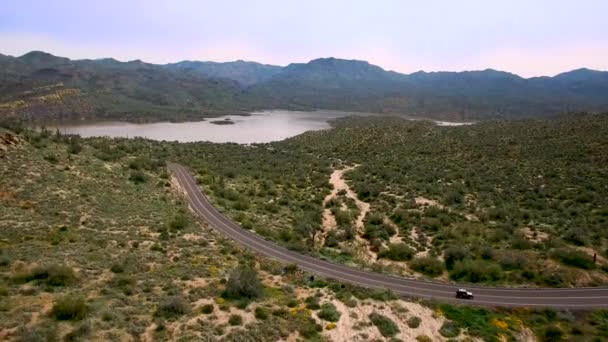 Bartlett Gölü Lanet Yoluna Hava Saldırısı Tonto Ulusal Ormanı Scottsdale — Stok video