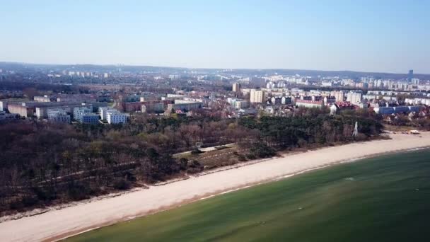 Bay Gdansk Aerial City Aerial Panorama Sea Side Volando Lado — Vídeos de Stock