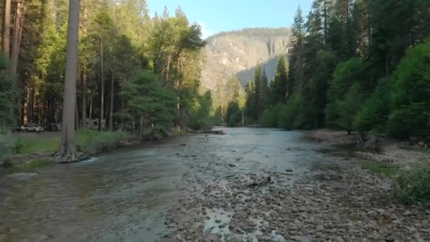 California Daki Yosemite Ulusal Parkı Nın Havadan Görünüşü — Stok video