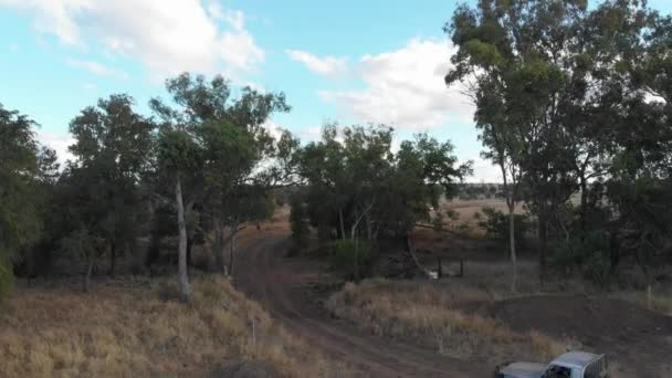 Landcruiser Řízení Koryto Outback Austrálie Výstřel Drone — Stock video