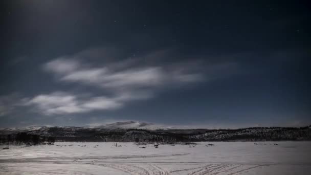 Timelapse Mycket Blåsig Vinter Landskap Och Stjärnhimmel — Stockvideo