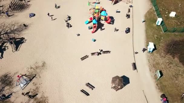 Tiro Aéreo Recreio Crianças Brincando Parque Infantil Público Ronald Reagan — Vídeo de Stock