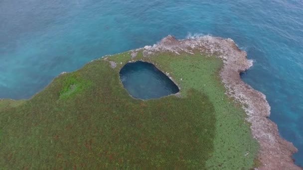 Aerial Shot Big Hole Isla Redonda Marietas Islands Nayarit Mexico — Stock Video