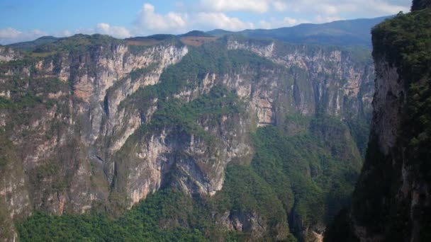 Tiro Aéreo Passando Perto Enorme Penhasco Sumidero Canyon Chiapas México — Vídeo de Stock