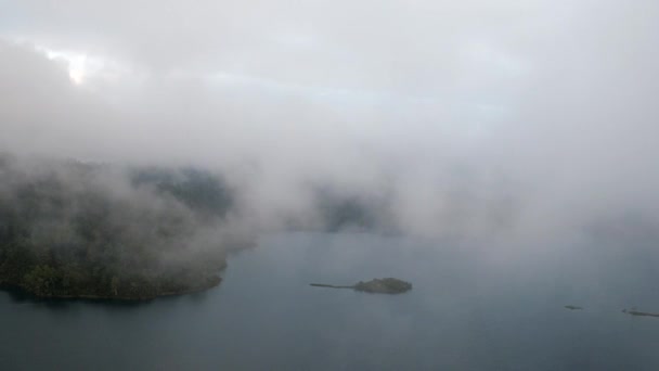 Luchtfoto Van Een Eilandje Het Tziscao Meer Chiapas — Stockvideo