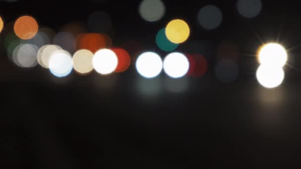 Uit Focus Traffic Nachts — Stockvideo