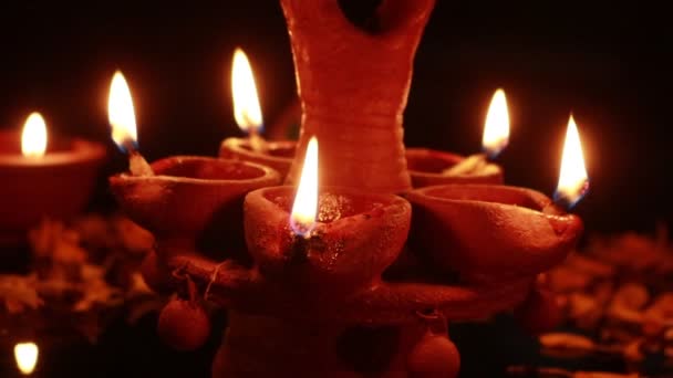 Время Дивали Индии Великолепно Светится Грязевая Лампа — стоковое видео