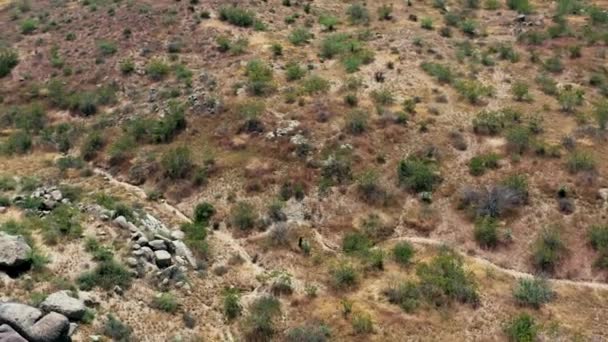 Aerial Rotation Split Rock Boulders Desert Floor Mcdowell Mountain Preserve — Stock Video