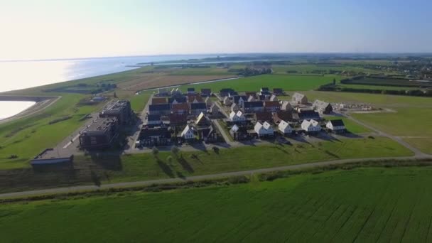 Hollanda Kruiningen Deniz Kenarında Yeni Bir Mahallenin Hava Görüntüleri — Stok video