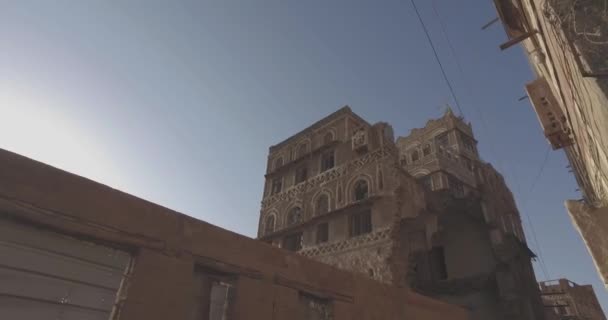 Antico Edificio Antico Rovinato Dalla Città Vecchia Sana Con Piccolo — Video Stock