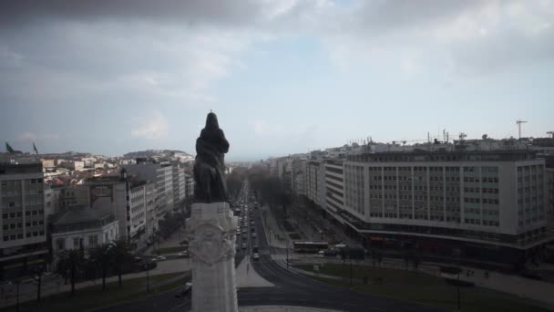 Marqus Pombal Tiro Estátua Drone Abordagem Tiro Repente Pombo Voar — Vídeo de Stock