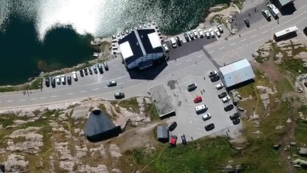 Aves Panorámicas Vista Dron Disparado Sobre Borde Totensee Hotel Grimsel — Vídeos de Stock