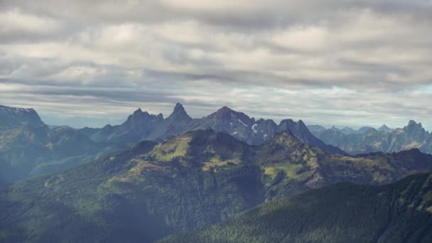 高山上空的时间流逝戏剧性 — 图库视频影像