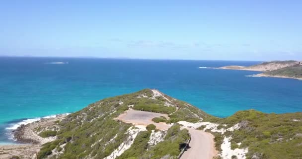 静かなオーストラリアの海岸線の美しい海岸沿いの道路 — ストック動画