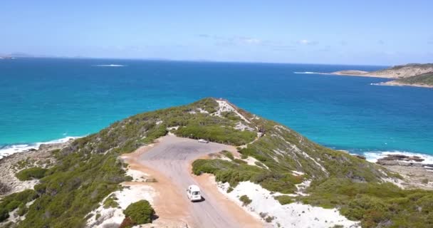 Schöne Fahrt Auf Der Ruhigen Australischen Küstenstraße Luftaufnahme — Stockvideo