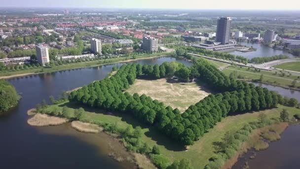 4K欧洲 荷兰星形城市公园的空中摄像 — 图库视频影像