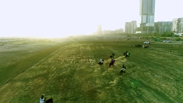 Polo Jogadores Correndo Câmera Lenta Aerial Shot — Vídeo de Stock
