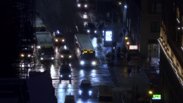 Autos Auf Der Straße Nachts Auf Der Manhattan Street New — Stockvideo